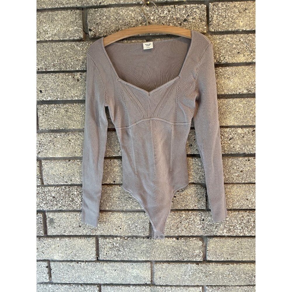 Abercrombie & Fitch Long-Sleeve Ribbed Bodysuit With Square Neckline - Size L